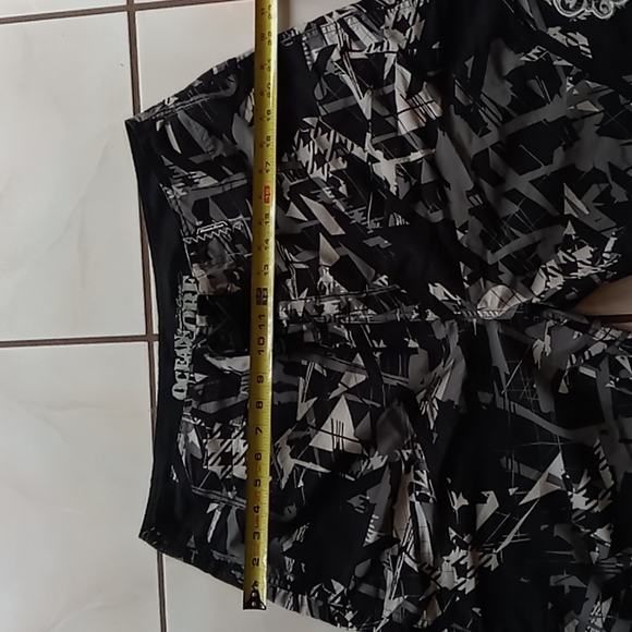 OCEAN CORE N BNWOT SZ 36 MENS BLK w GREY n WHITE BOARD SHORTS - Picture 4 of 12
